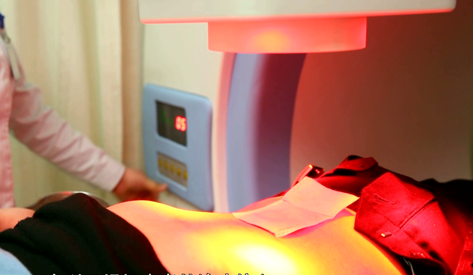 Photonic energy applied at Shenque acupoint